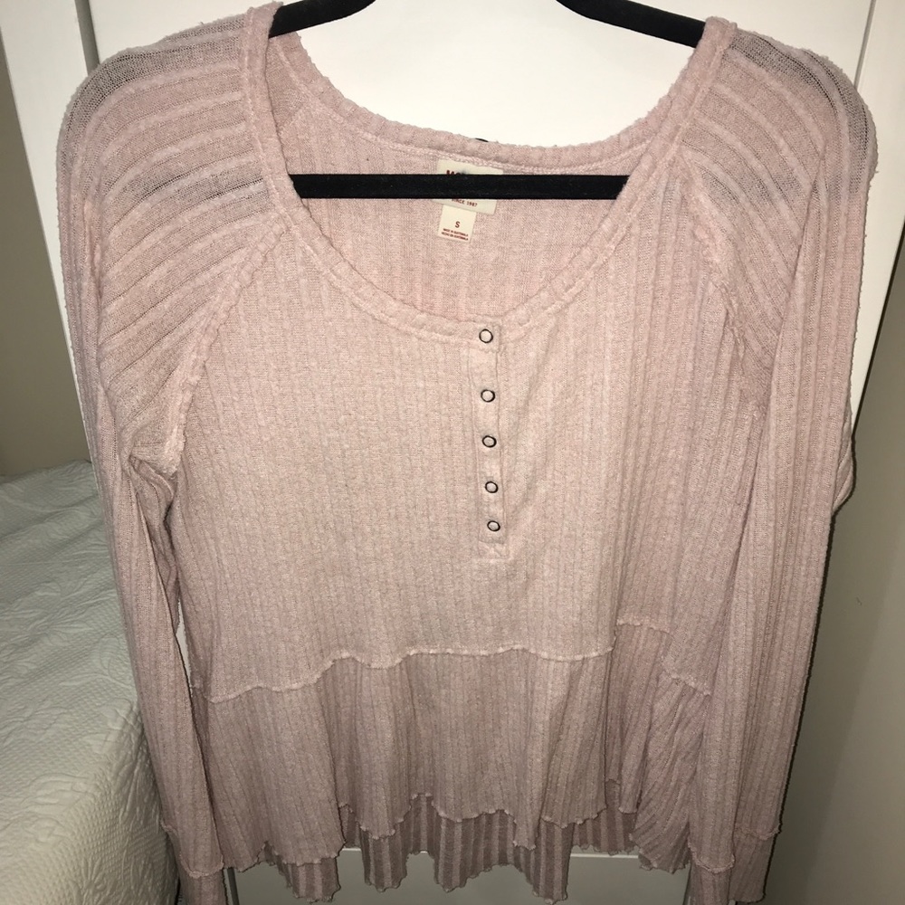 Light pink shirt /negotiable